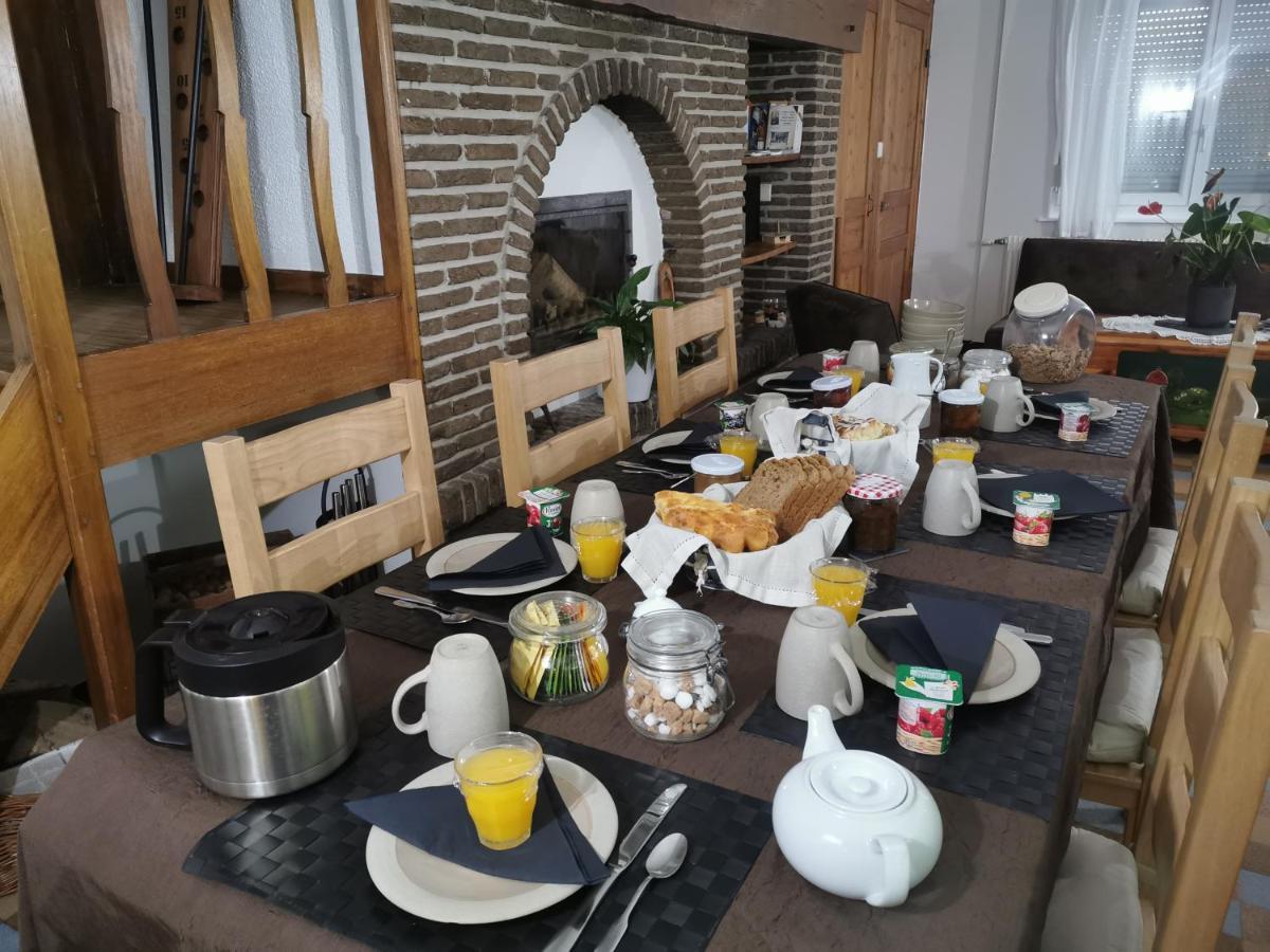 La Ferme De La Papote Bed & Breakfast Morbecque Eksteriør bilde
